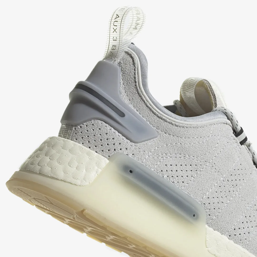 Adidas | NMD_R1 V3  { HALO SILVER/OFF WHITE