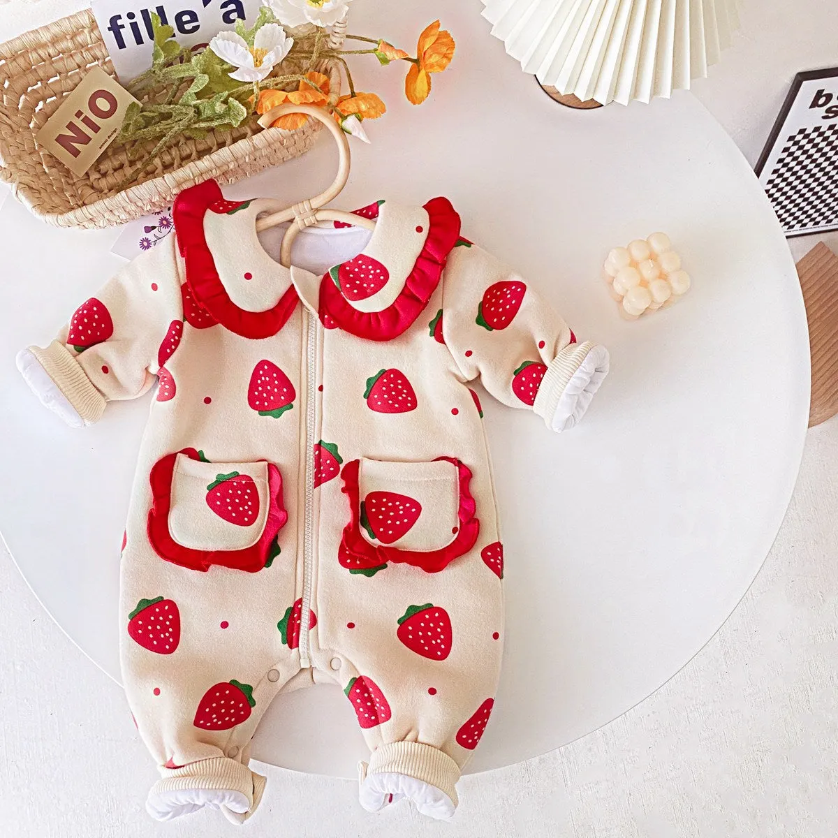 Baby Girl Warm Clothes Strawberry Printed Quilted One-piece Romper