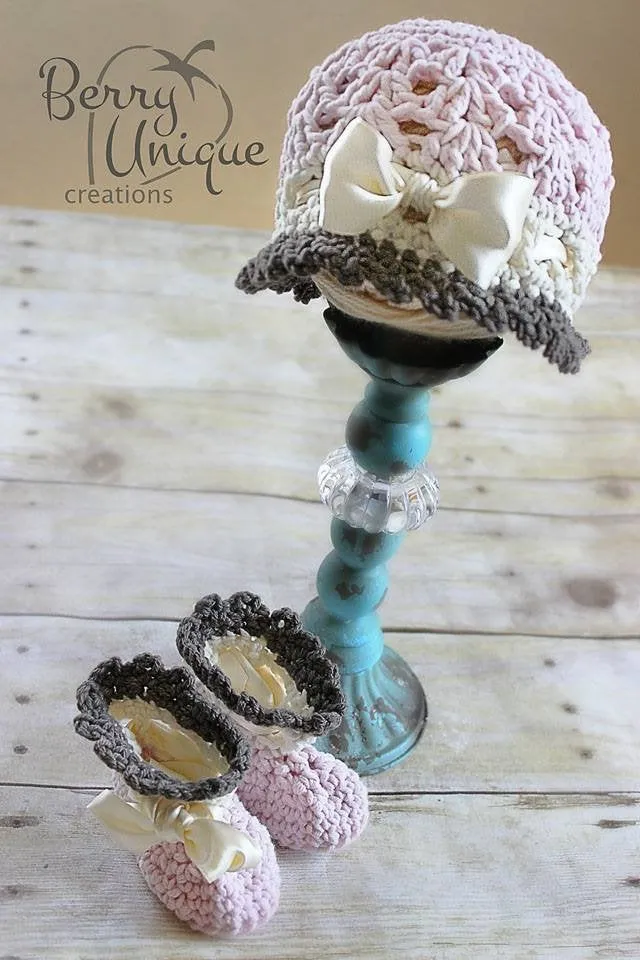 Crochet Pattern for Katrina Baby Booties | Crochet Baby Shoes Pattern | Baby Booties Crocheting Pattern | DIY Written Crochet Instructions