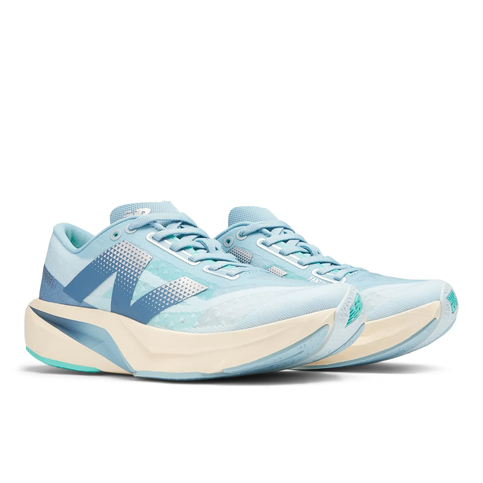 FuelCell Rebel v4 (Available in Wide Widths) - Women's