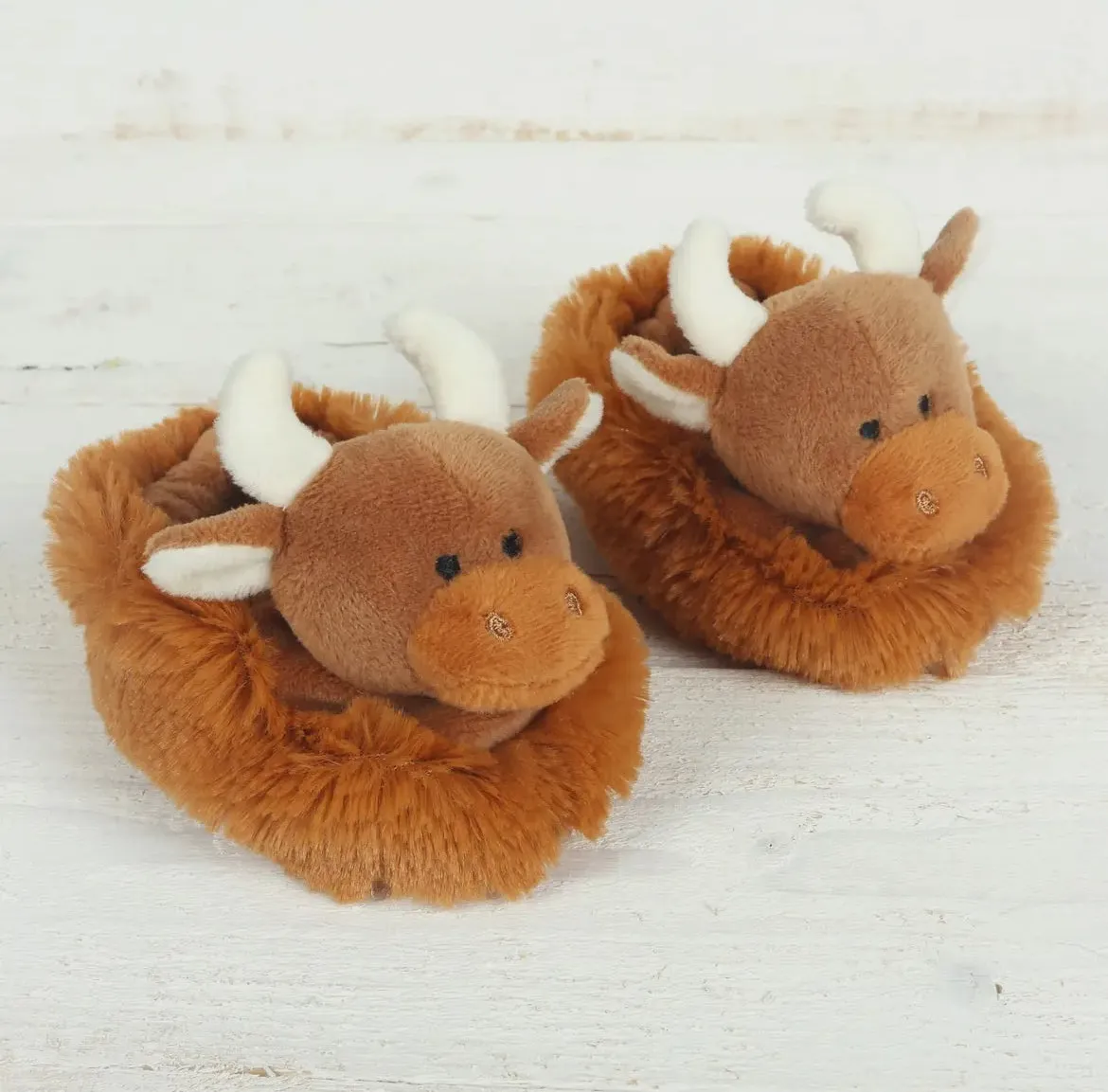 Highland Cow Baby Soft Slippers, Gift for New Born Baby, Baby Shower Gift, Cow Animal Lovers Gift, Baby Birthday Gift, Gift for Mum to Be