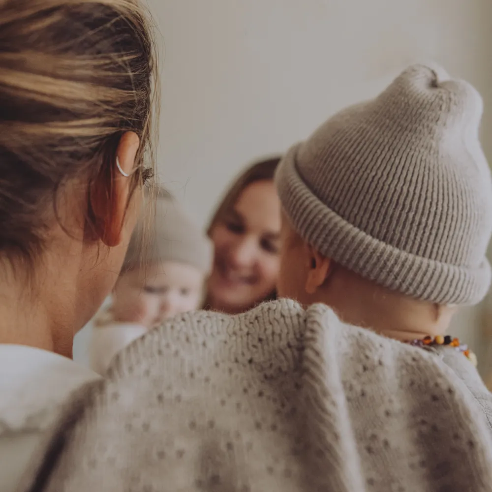 Hvid x Zoen voor Gust - Newborn beanie - 100% Merino wool - Sesame