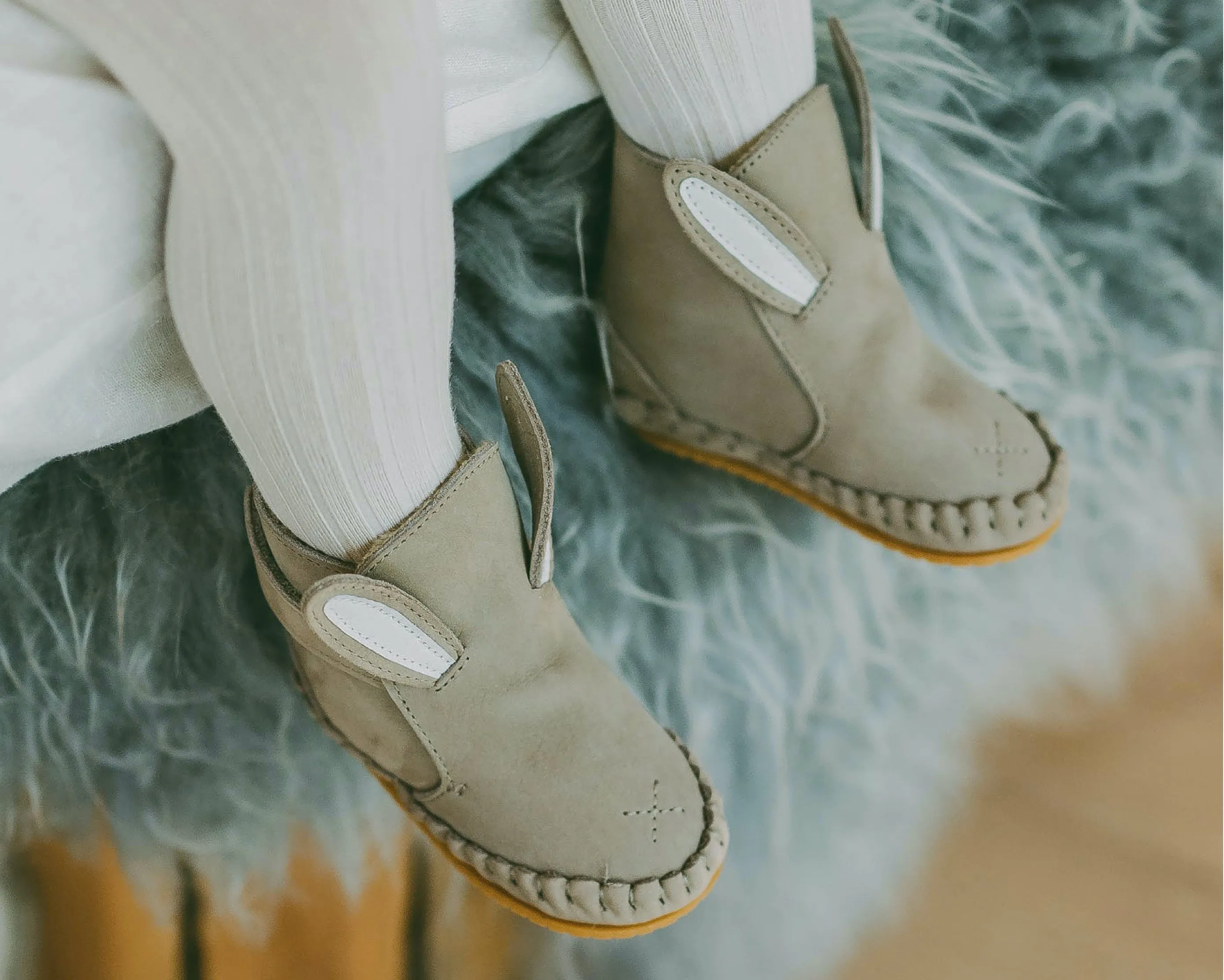 Kapi Classic Booties | Bunny | Taupe Nubuck