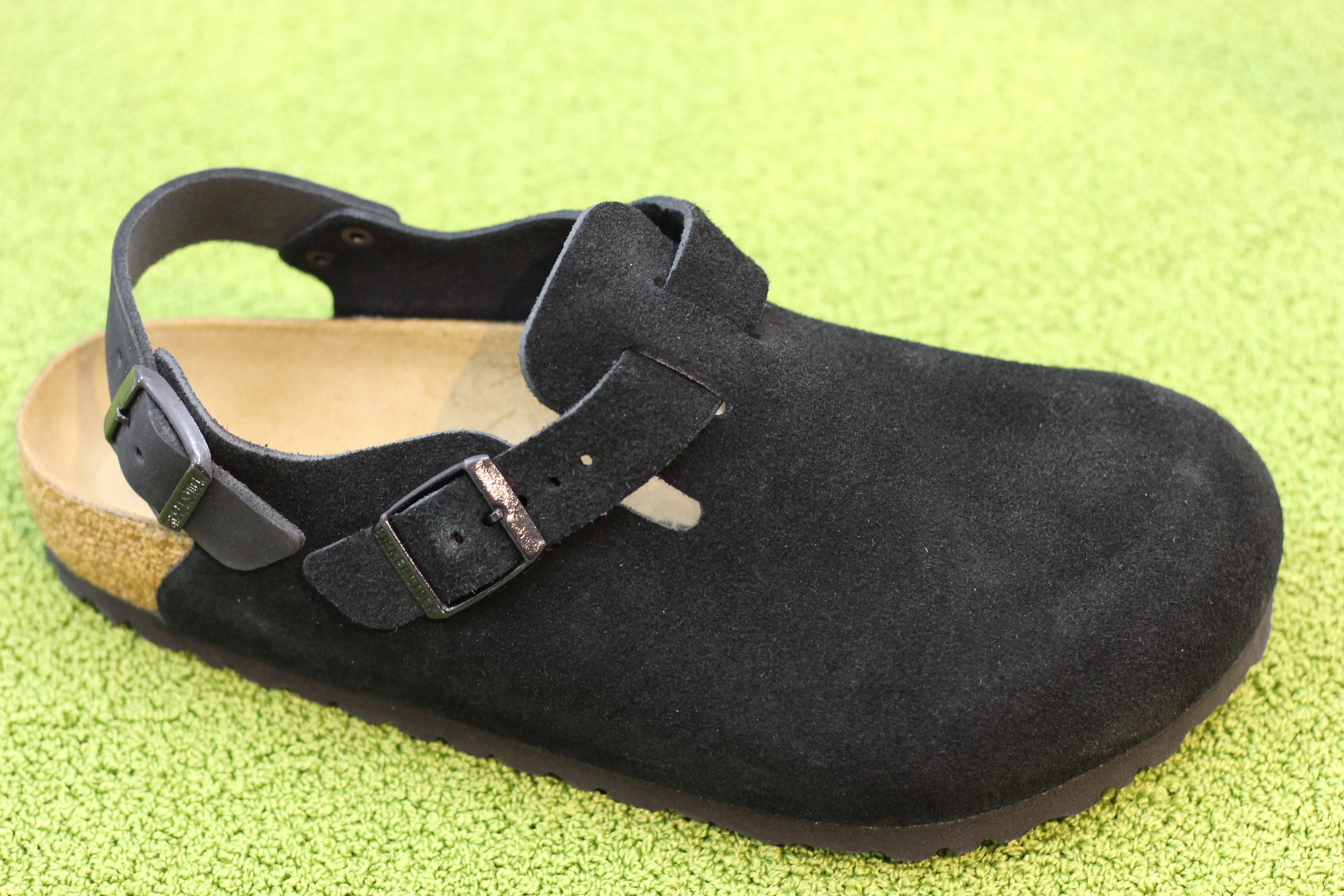 Men's Tokio Clog - Black Suede