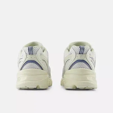 New Balance Unisex 530 Sneakers- Cream/ Blue