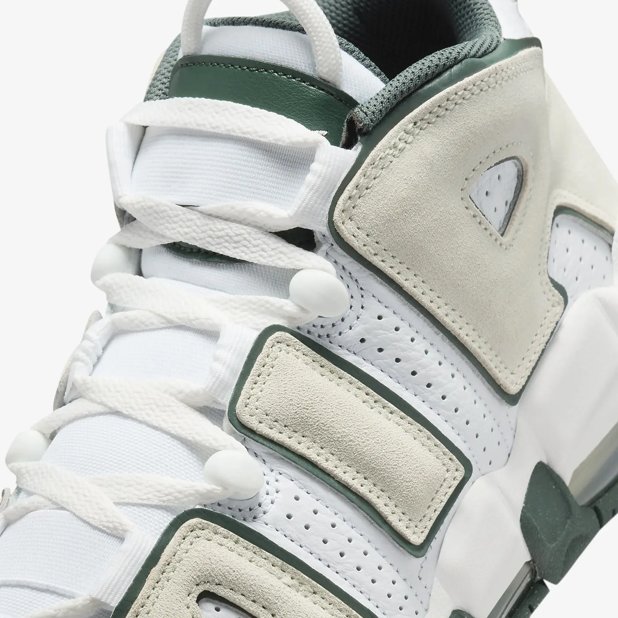 Nike | AIR MORE UPTEMPO '96 { WHITE/SEA GLASS-VINTAGE GREEN