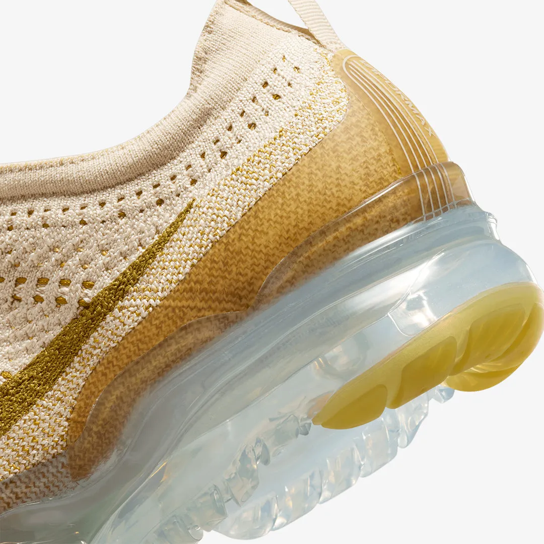 Nike | AIR VAPORMAX 2023 FLYKNIT  { SANDDRIFT/BRONZINE-BRONZINE-SANDDRIFT