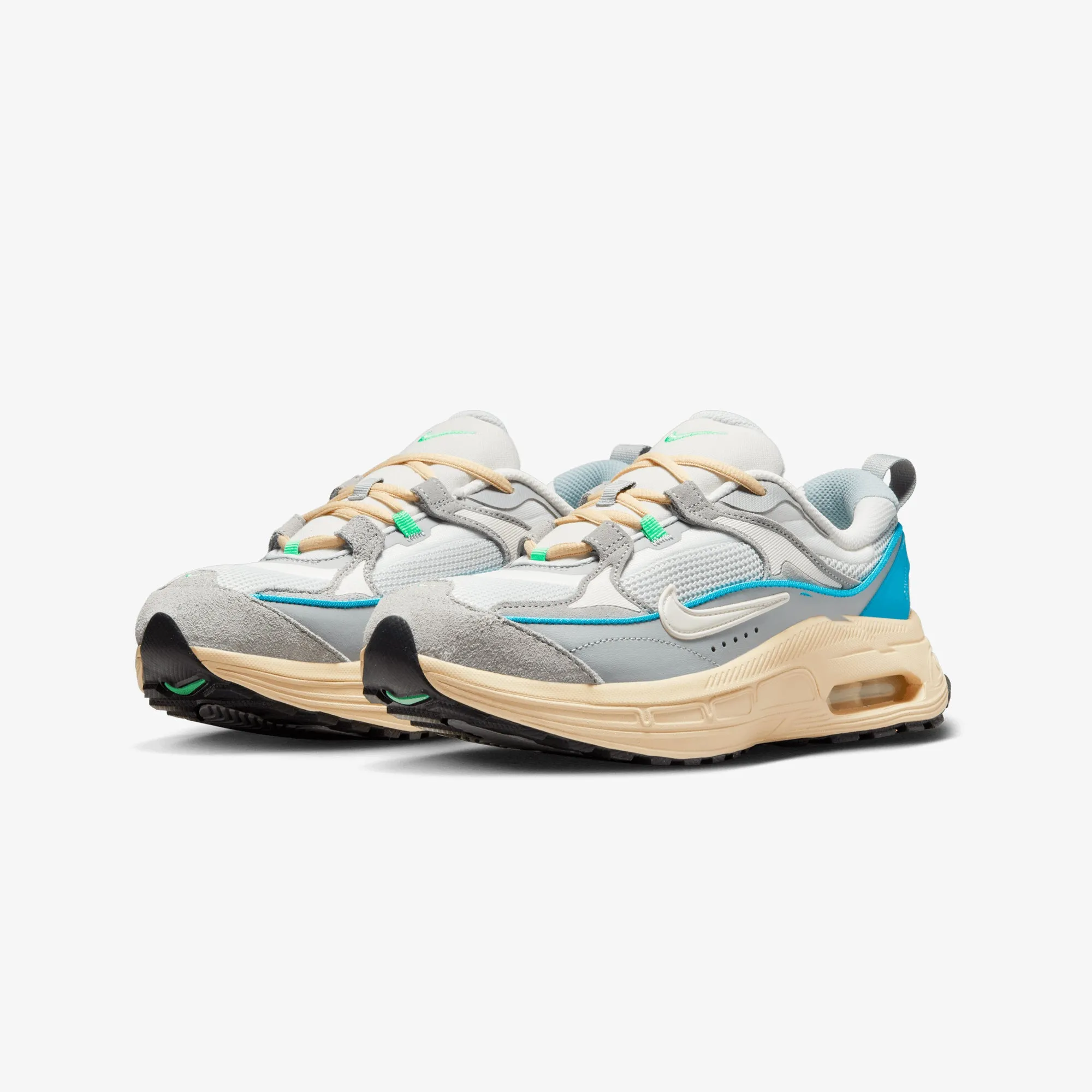 Nike | WMN'S AIR MAX BLISS  { LT SMOKE GREY/SAIL-PHOTON DUST