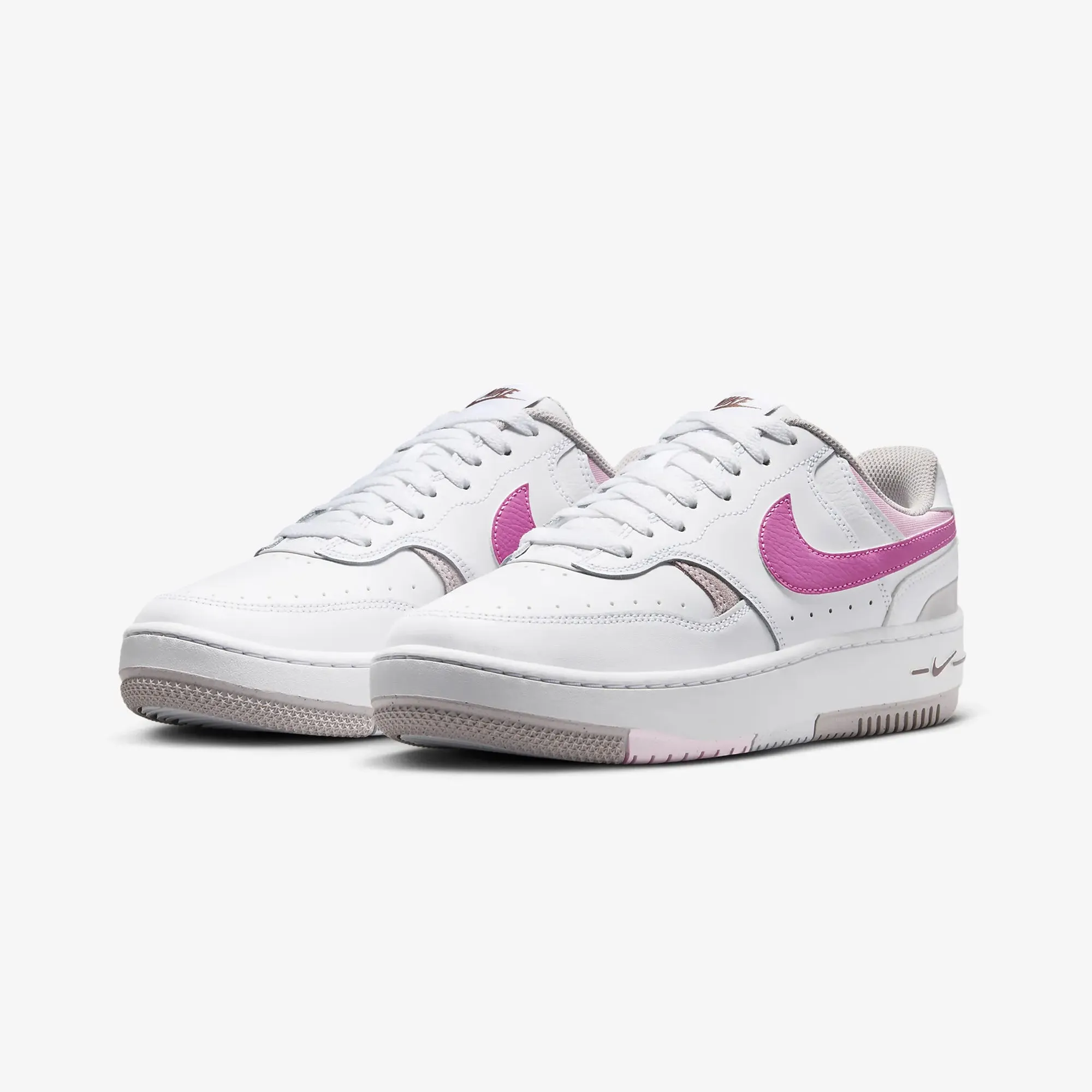 Nike | WMN'S GAMMA FORCE  { WHITE/PLAYFUL PINK-PLATINUM VIOLET