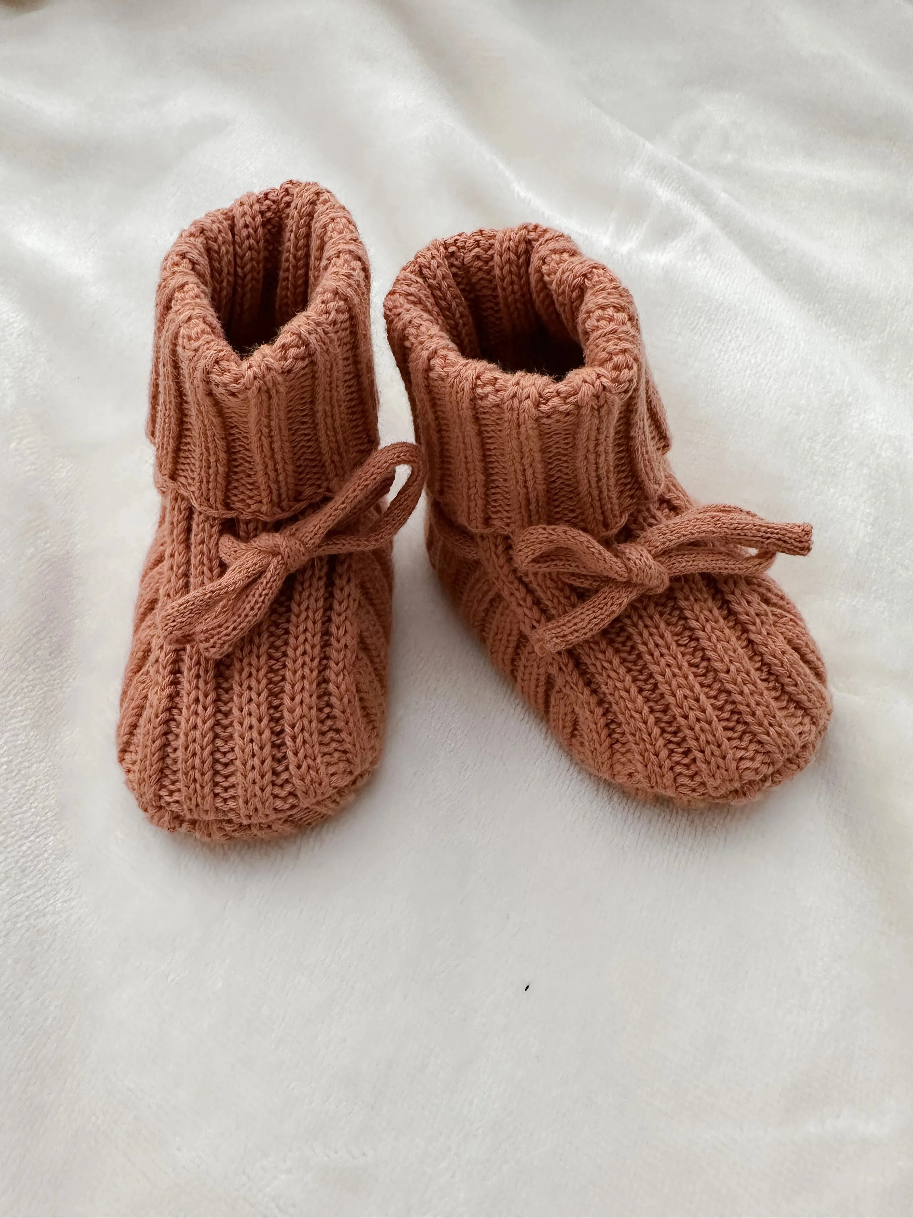 Pop Ya Tot Organic Cotton Ribbed Baby Booties - Clay