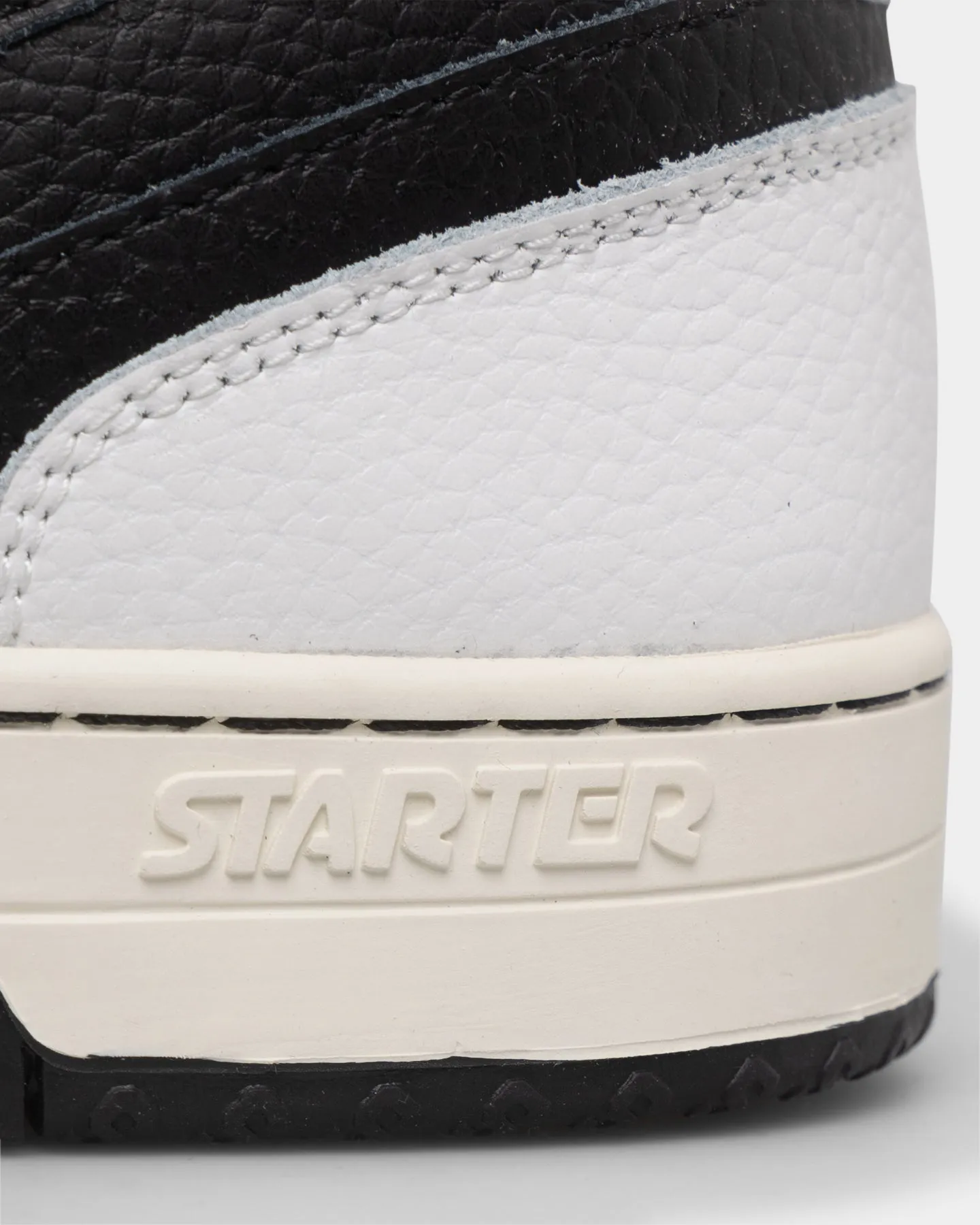 Starter S5 Low Black/White/Off White