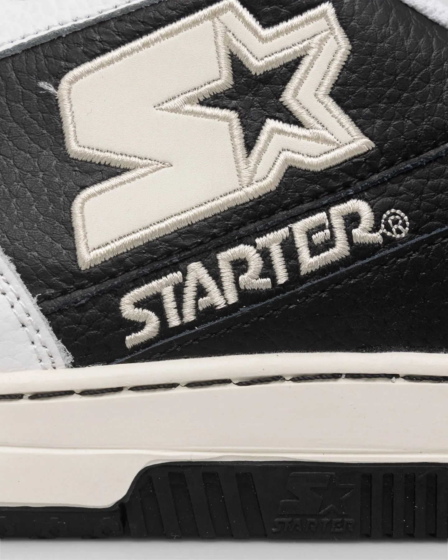 Starter S5 Low Black/White/Off White