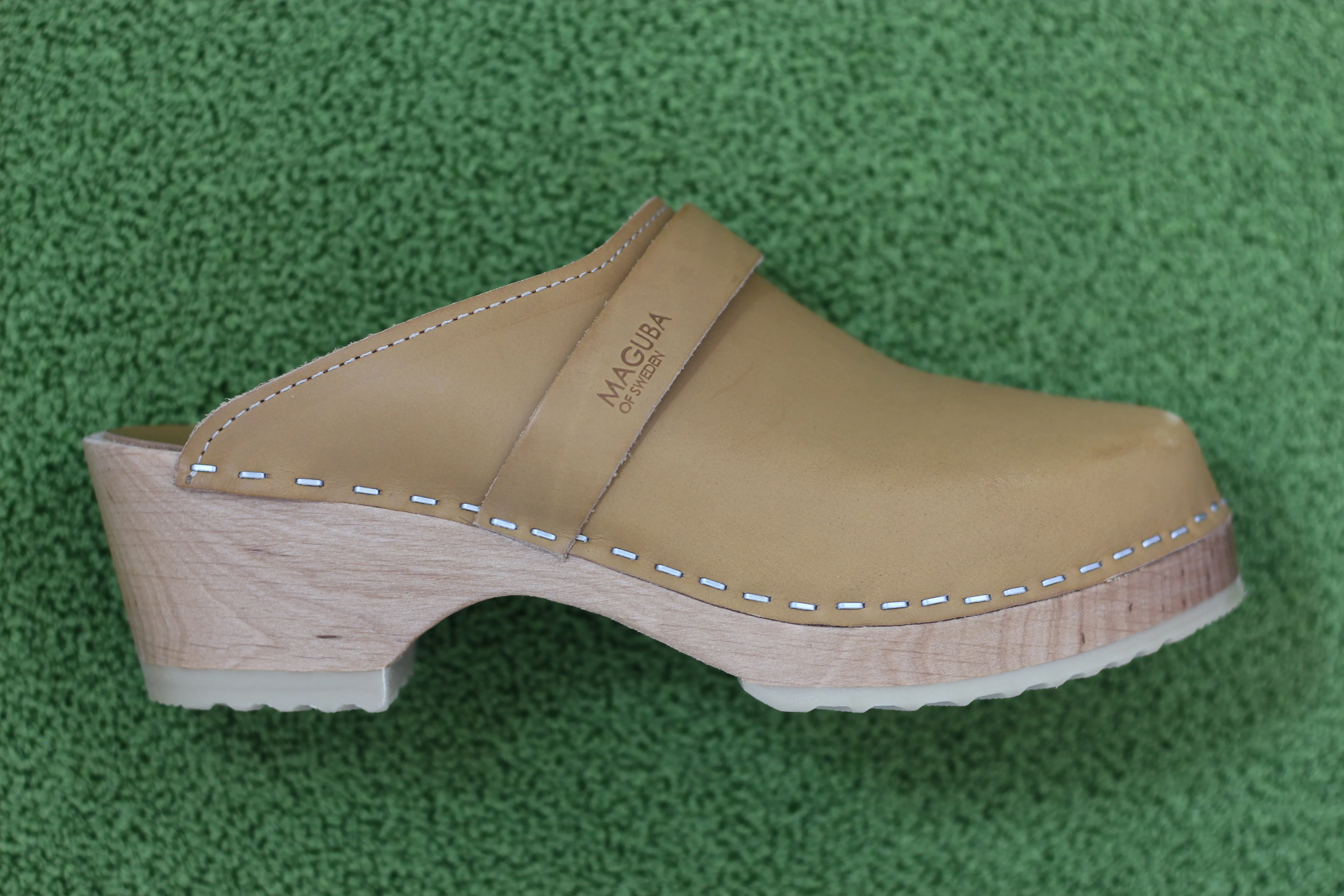 Women's Berkeley Clog - Natural Leather